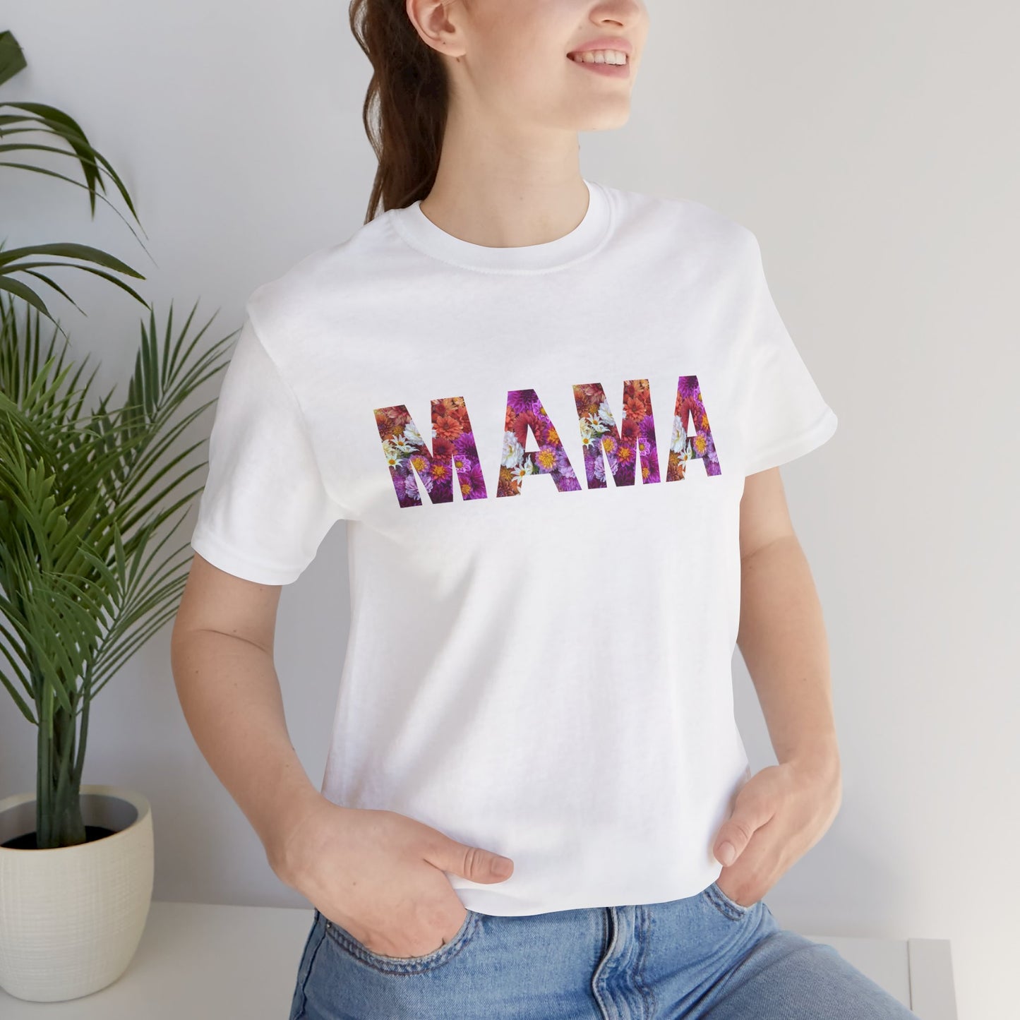 Floral Mama Tee - Perfect for Mother's Day, Gifts for Moms, Casual Wear, Baby Showers, Family Reunions