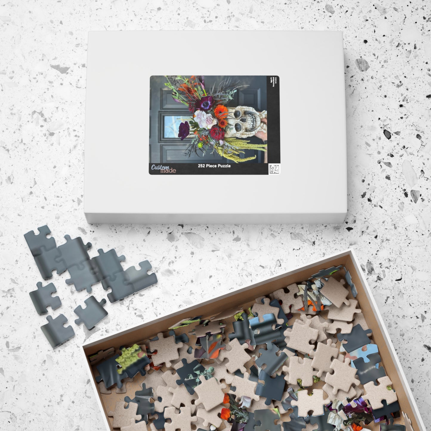 Floral Skull Halloween-themed Puzzle (110, 252, 520, 1014-piece) - Perfect for Relaxation and Spooky Family Bonding